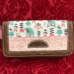 Floral Wallet! Super Cute! 🌸
